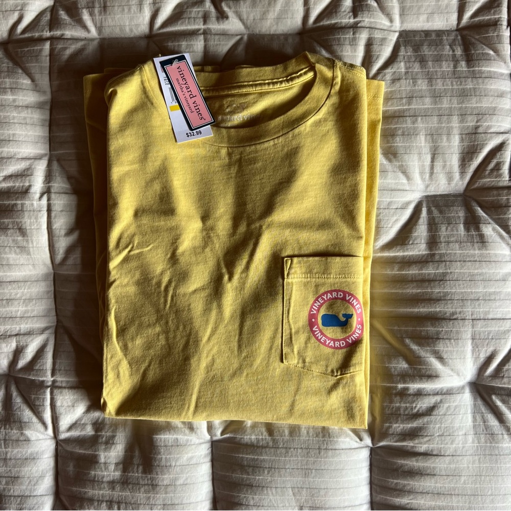 NWT Vineyard Vines Pocket Tee